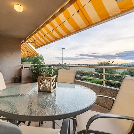 Apartamento - Pool - Amazing Sunset Views - Ac